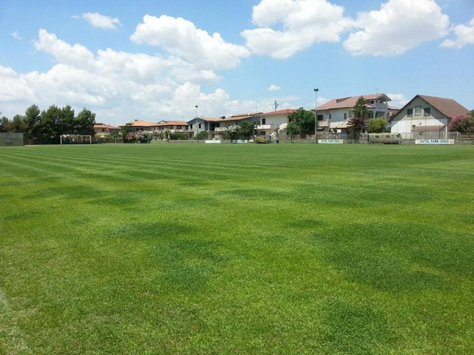 סטקאטו Hotel Park Jonio מראה חיצוני תמונה