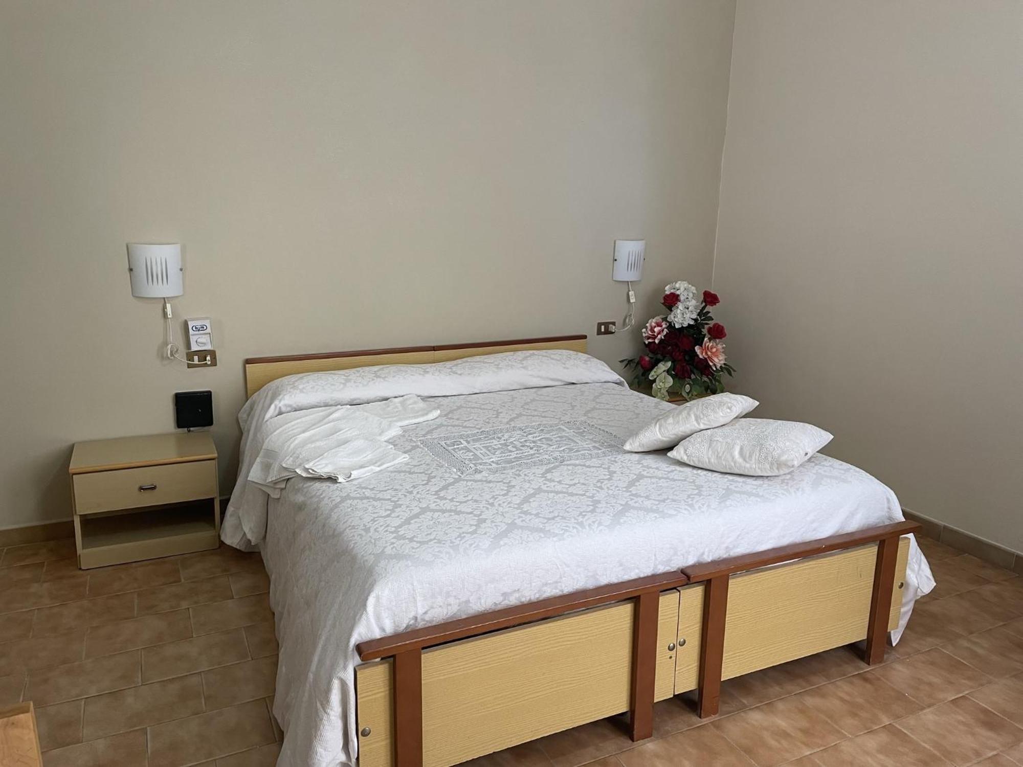 סטקאטו Hotel Park Jonio חדר תמונה